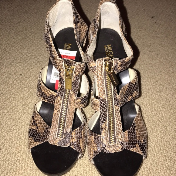 Michael Kors Shoes - Michael Kors snakeskin heels